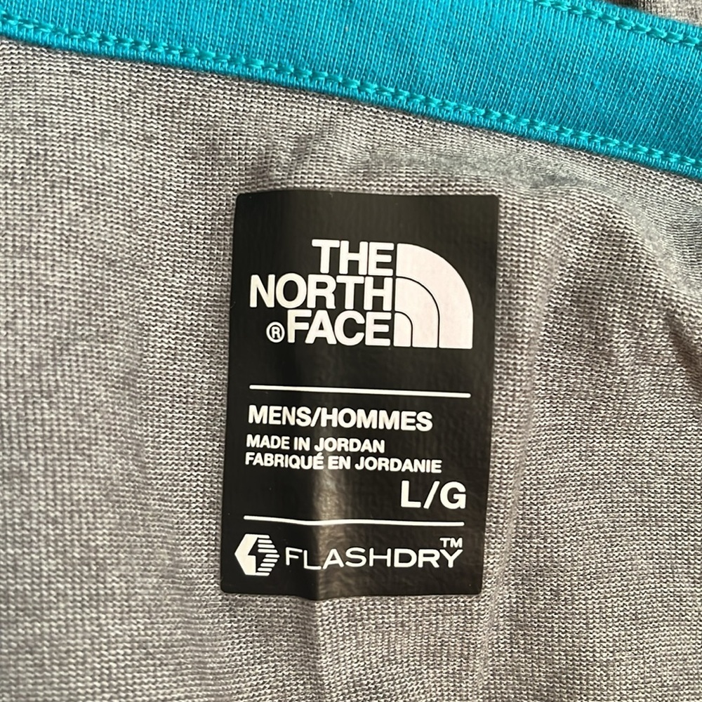 The North Face Gray Button Long Sleeve Shirt - Picture 8 of 10